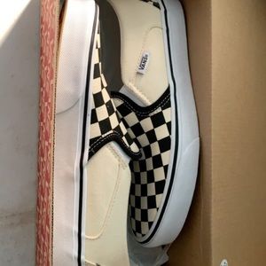 new women’s slip on checkered vans